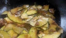 砍瓜能炒吃吗,探索炒食的多样美味