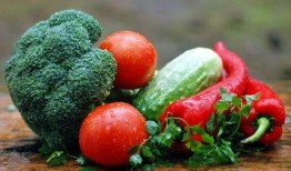 梦见吃小李瓜,揭秘吃小李瓜的神秘寓意