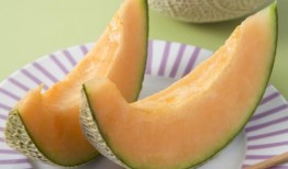 吃哈密瓜起疹子,甜蜜诱惑背后的肌肤警示